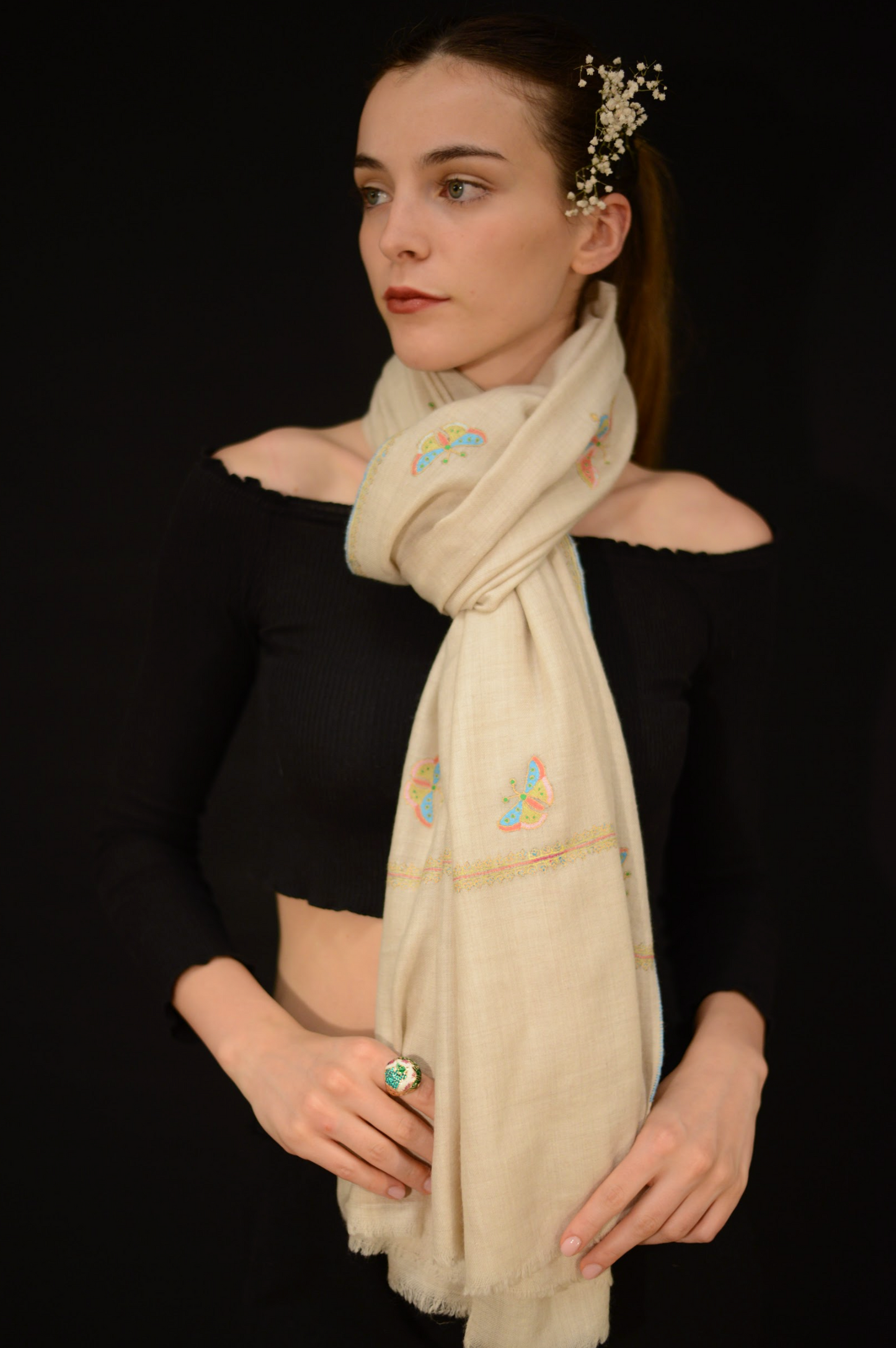 Undyed Hand Embroidered Pashmina - FLURTY 200x100 CM