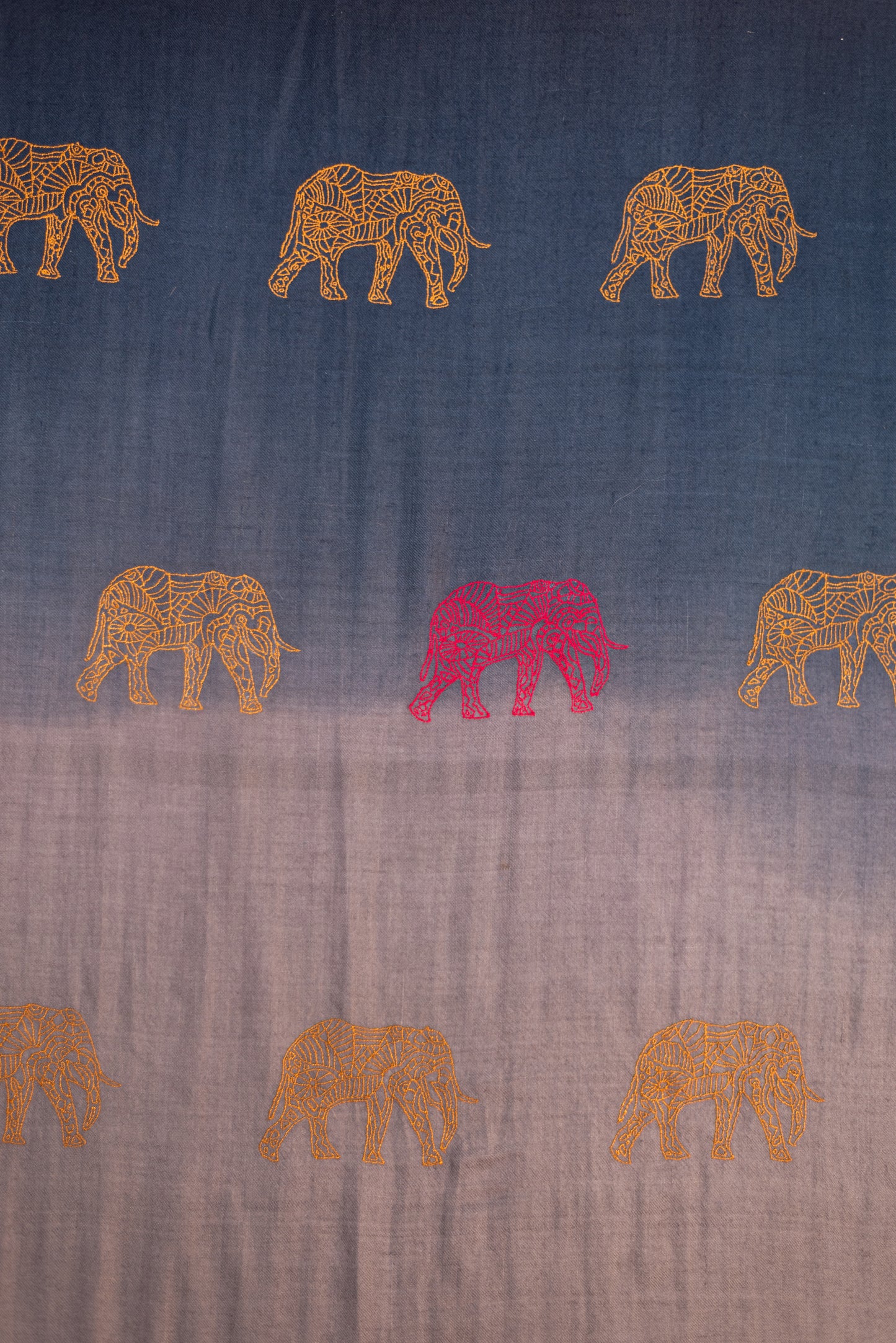 Pashmina ELEFANT 28"x80"