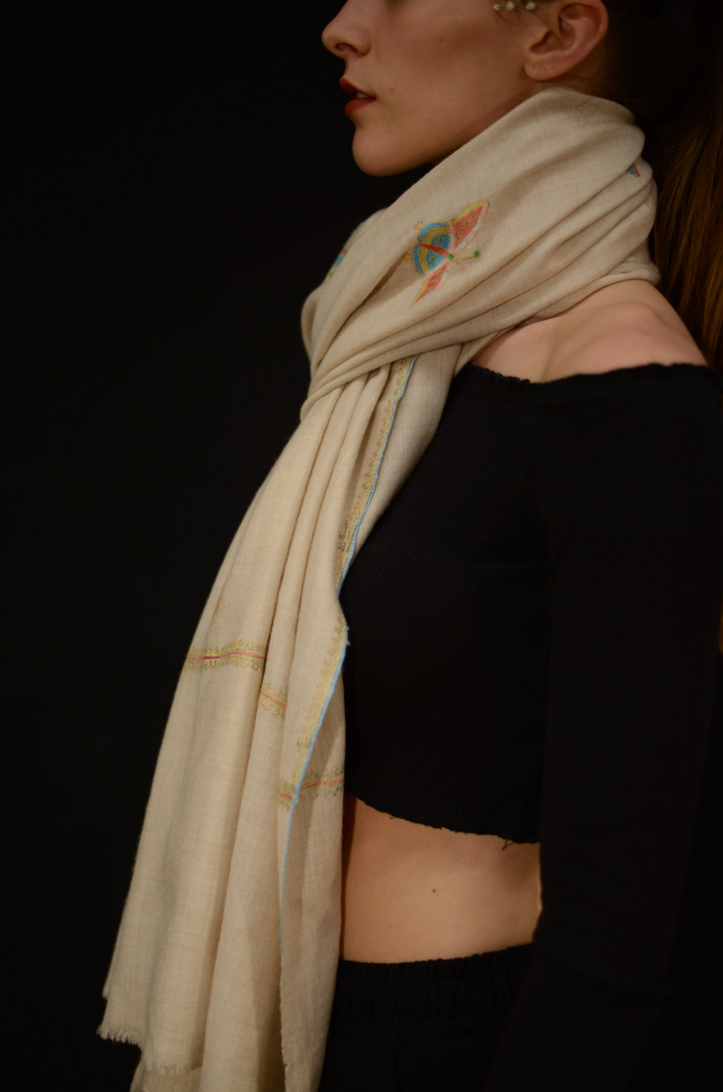 Undyed Hand Embroidered Pashmina - FLURTY 200x100 CM