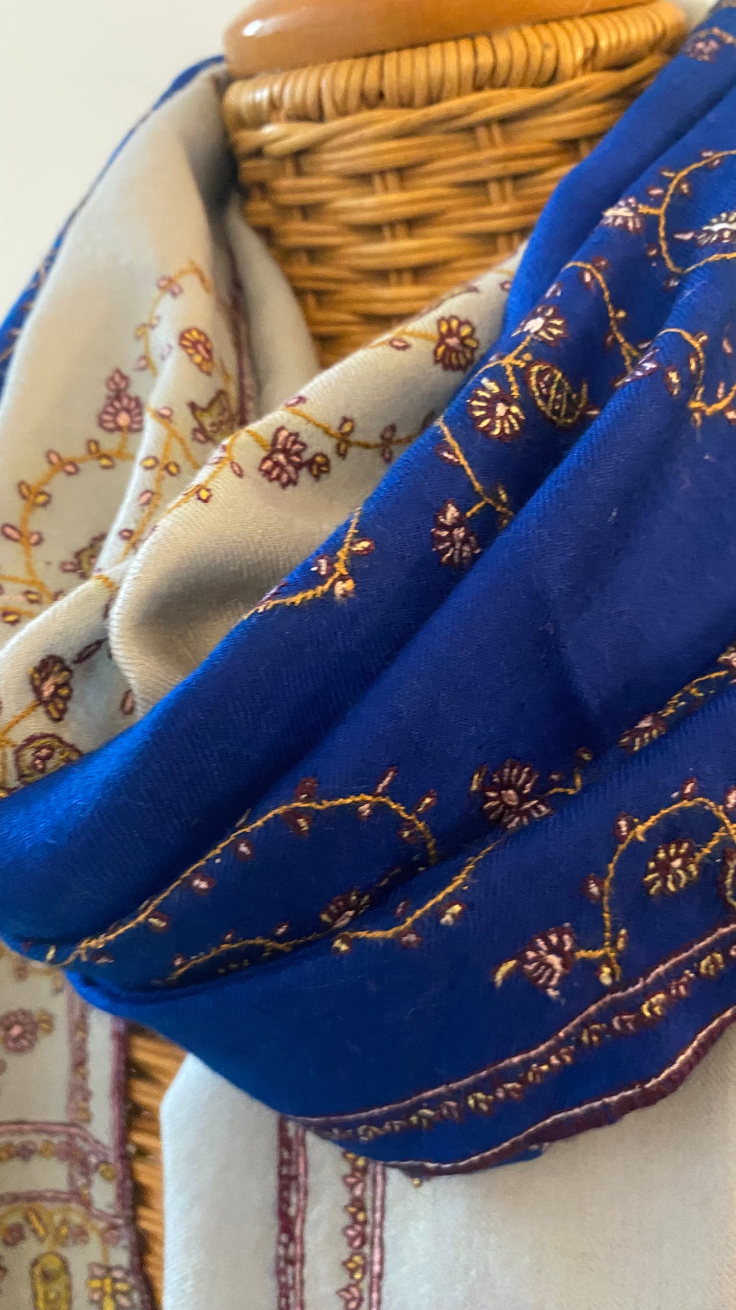 SOZNI Pashmina - SAPPHIRE 200x100 CM Indus Weavers