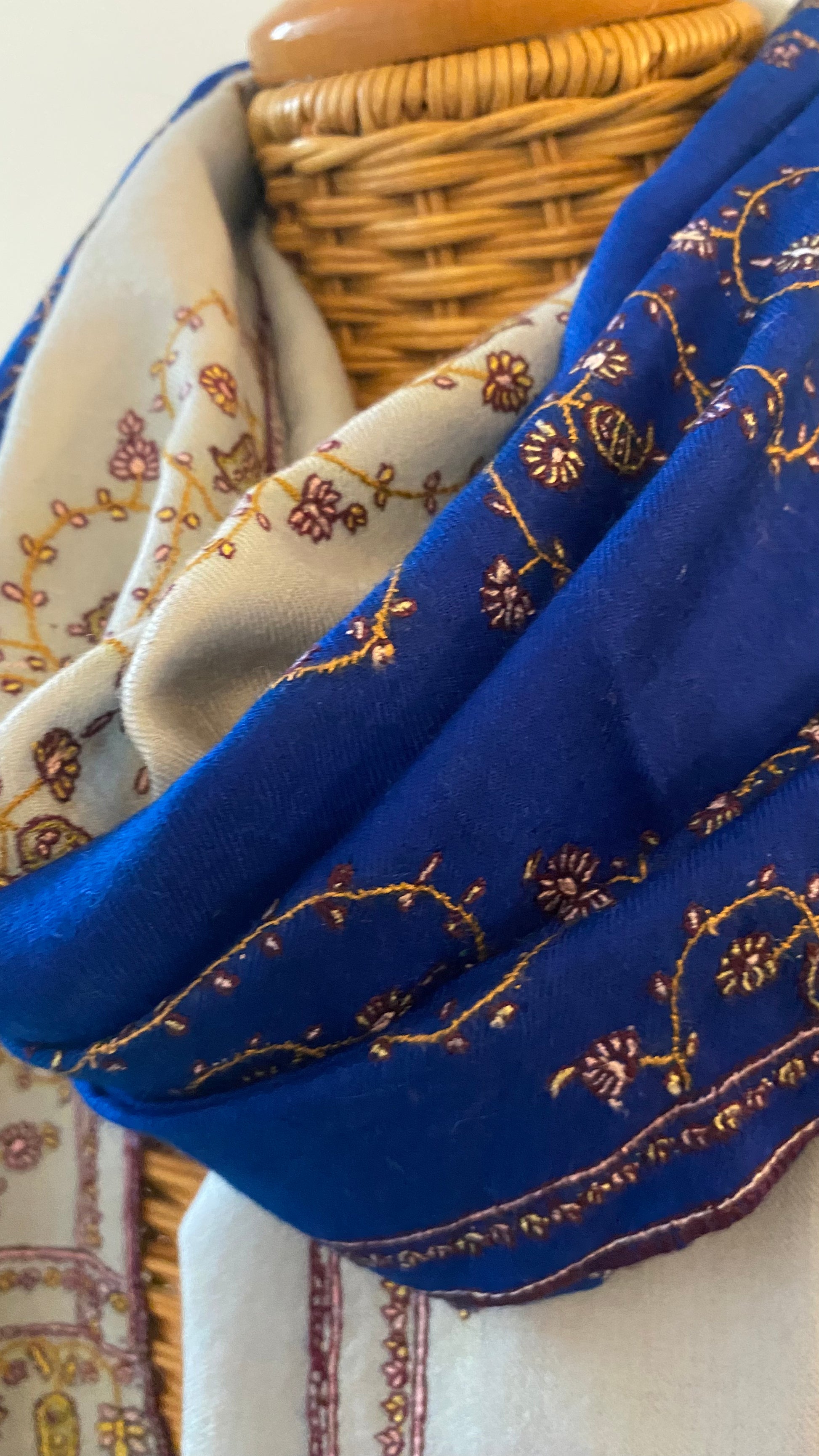 SOZNI Pashmina - SAPPHIRE 200x100 CM Indus Weavers